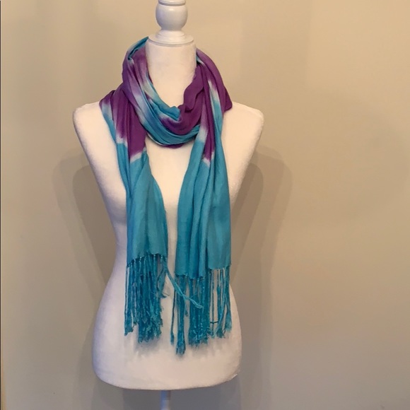 Cache Scarf - Picture 2 of 2